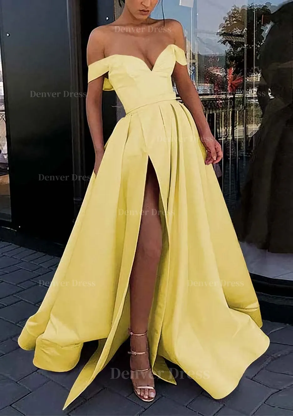 A-line Off-the-Shoulder Strapless Long/Floor-Length Satin Prom Dress With Split