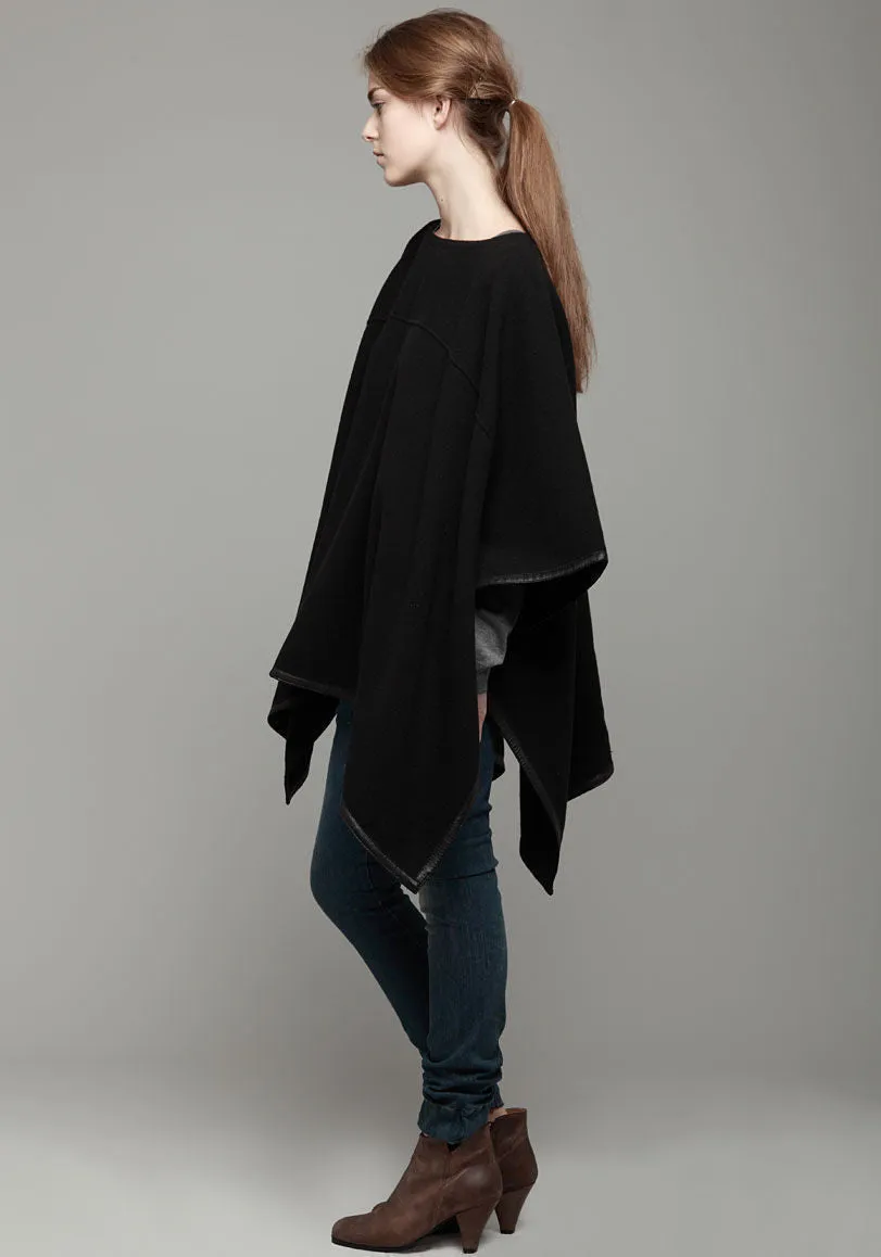 Annabelle Poncho