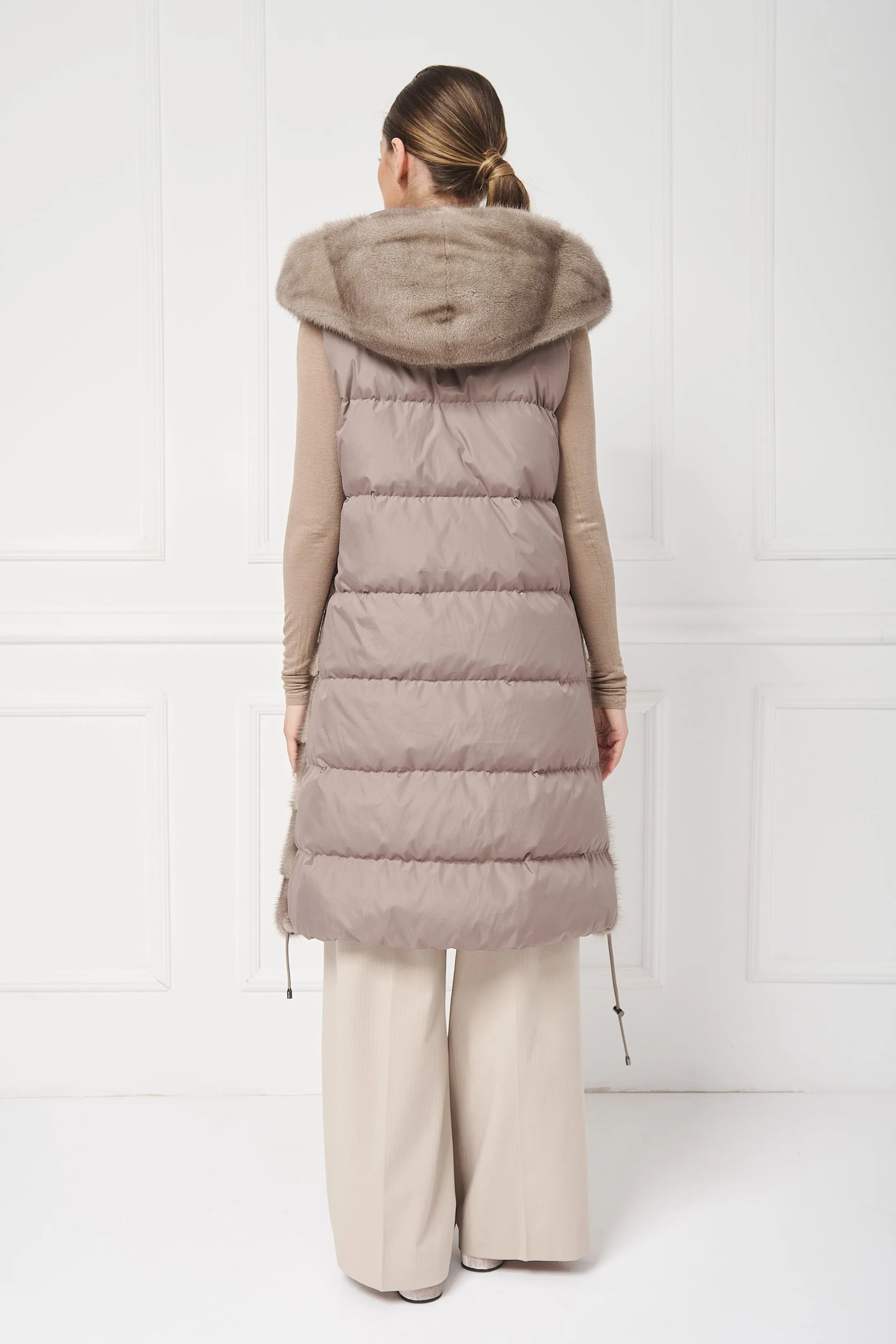 Down hooded coat with mink