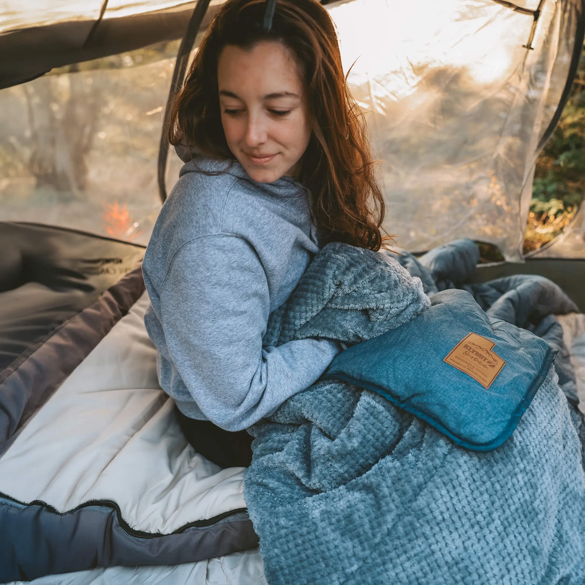 Homestead Cabin Comforter Blanket