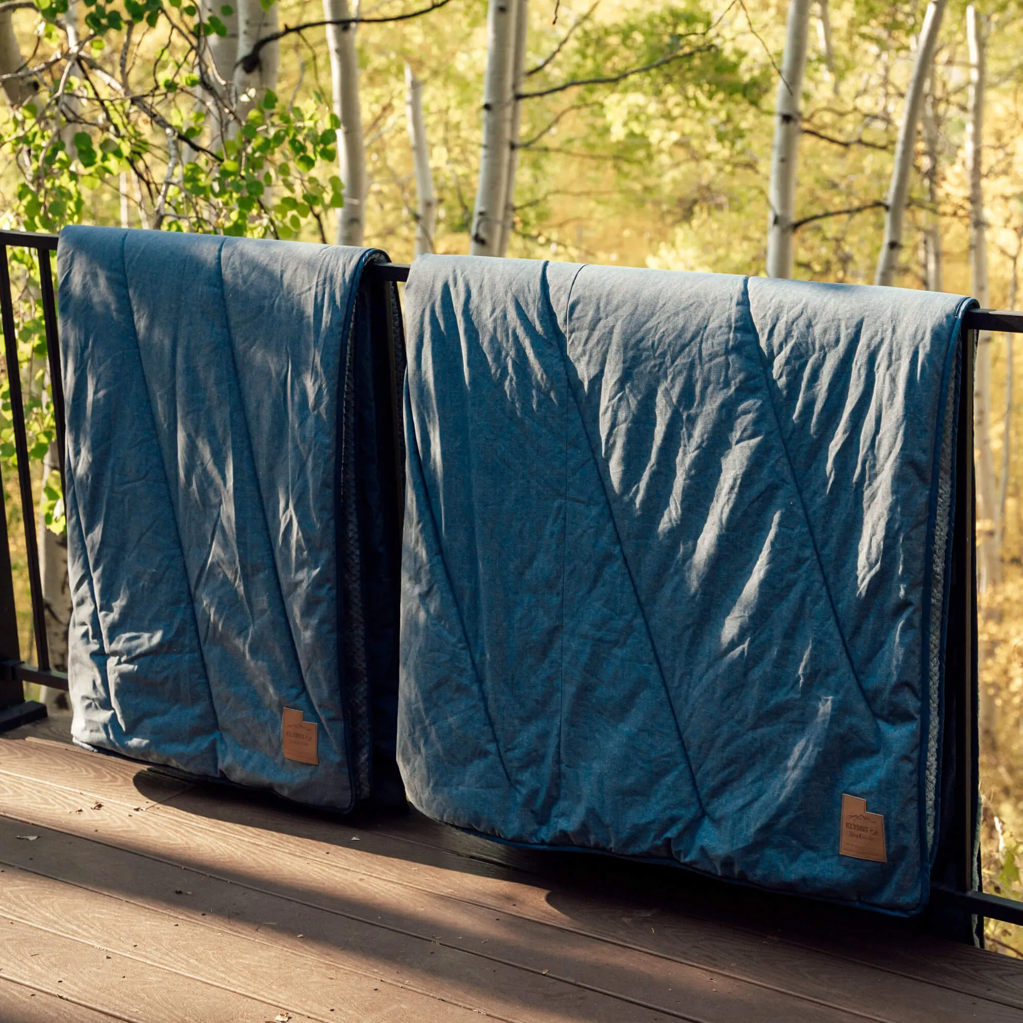 Homestead Cabin Comforter Blanket