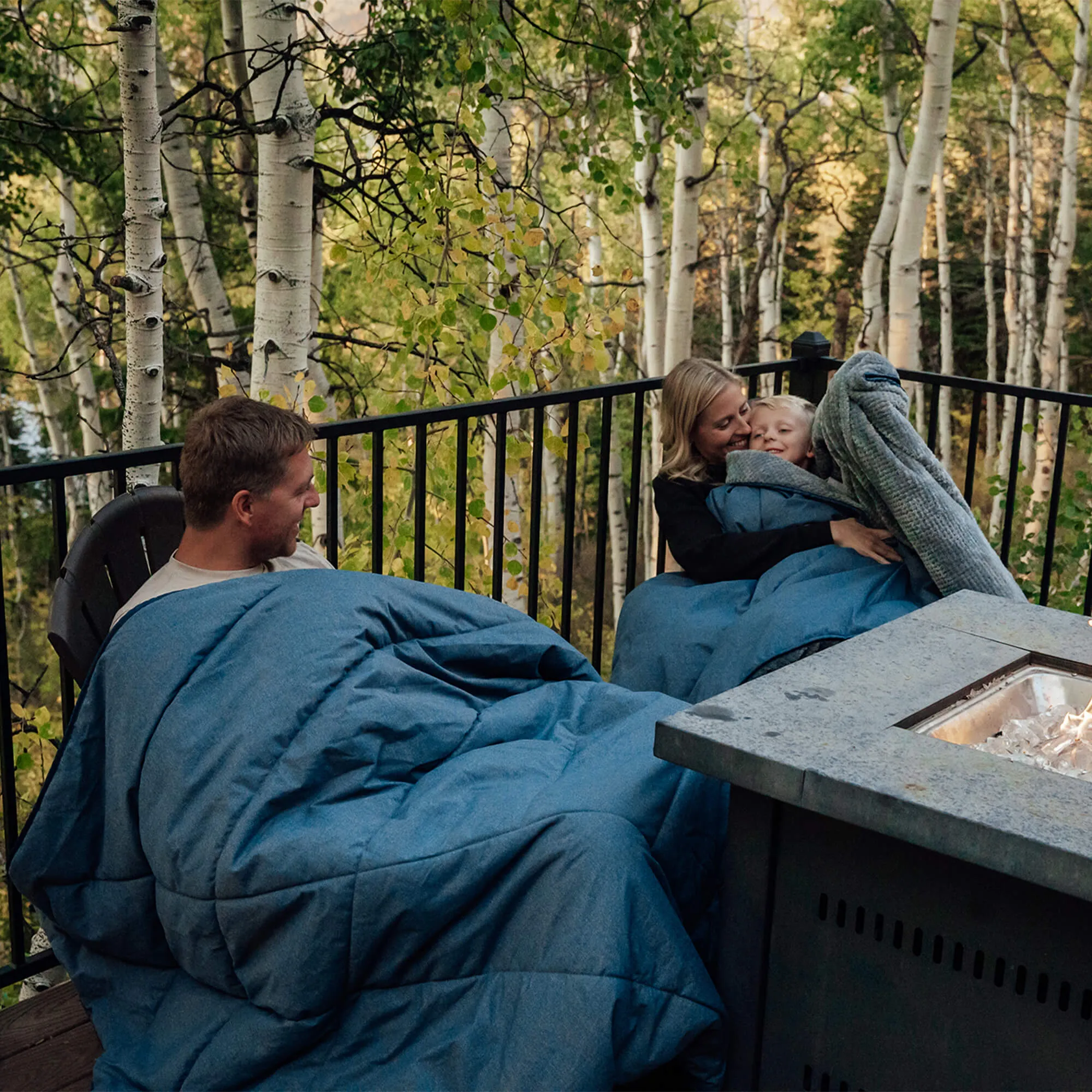 Homestead Cabin Comforter Blanket