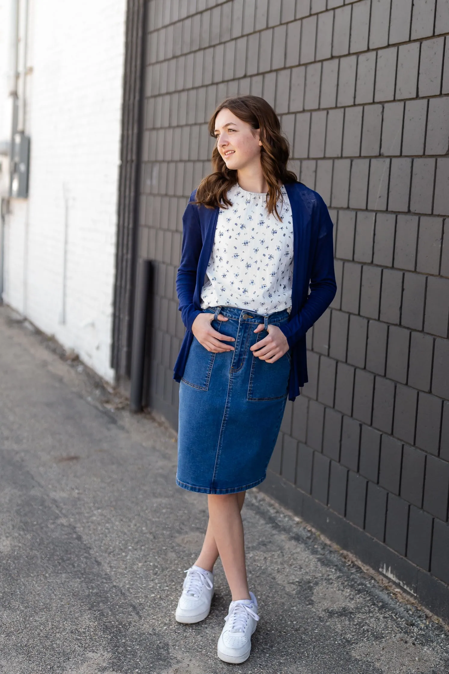 Lightweight Navy Basic Cardigan