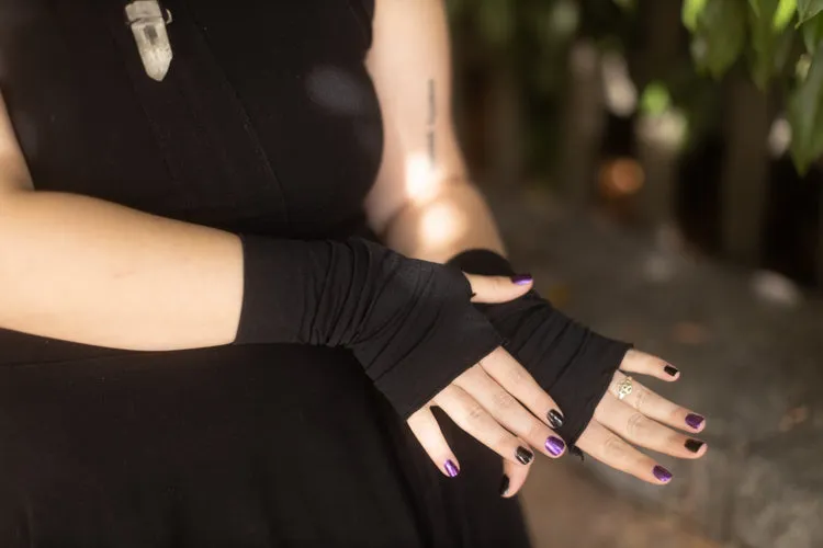 Opaque Nylon Arm Warmers