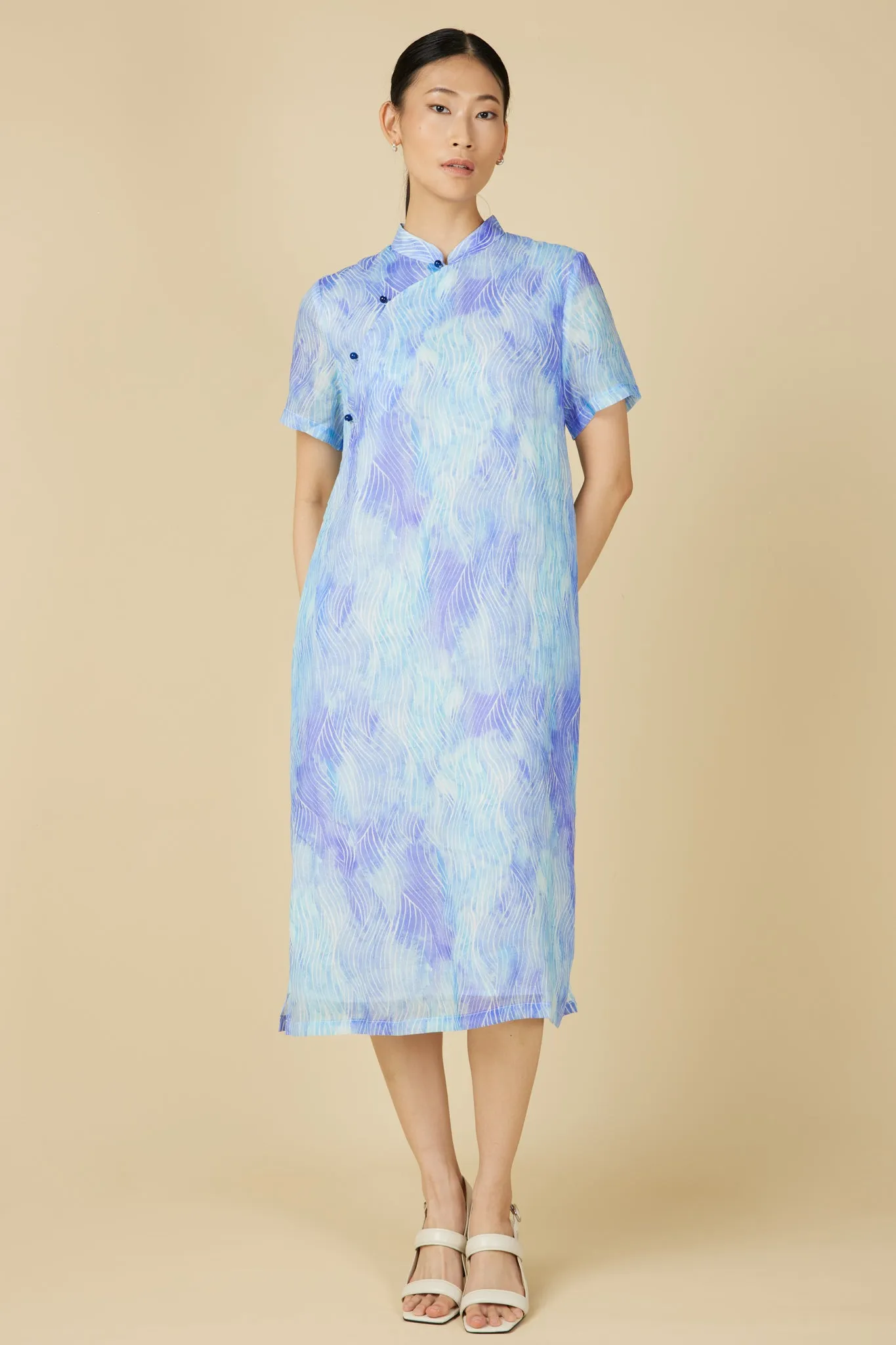 Short Sleeve Cheongsam Dress - Abstract Waves