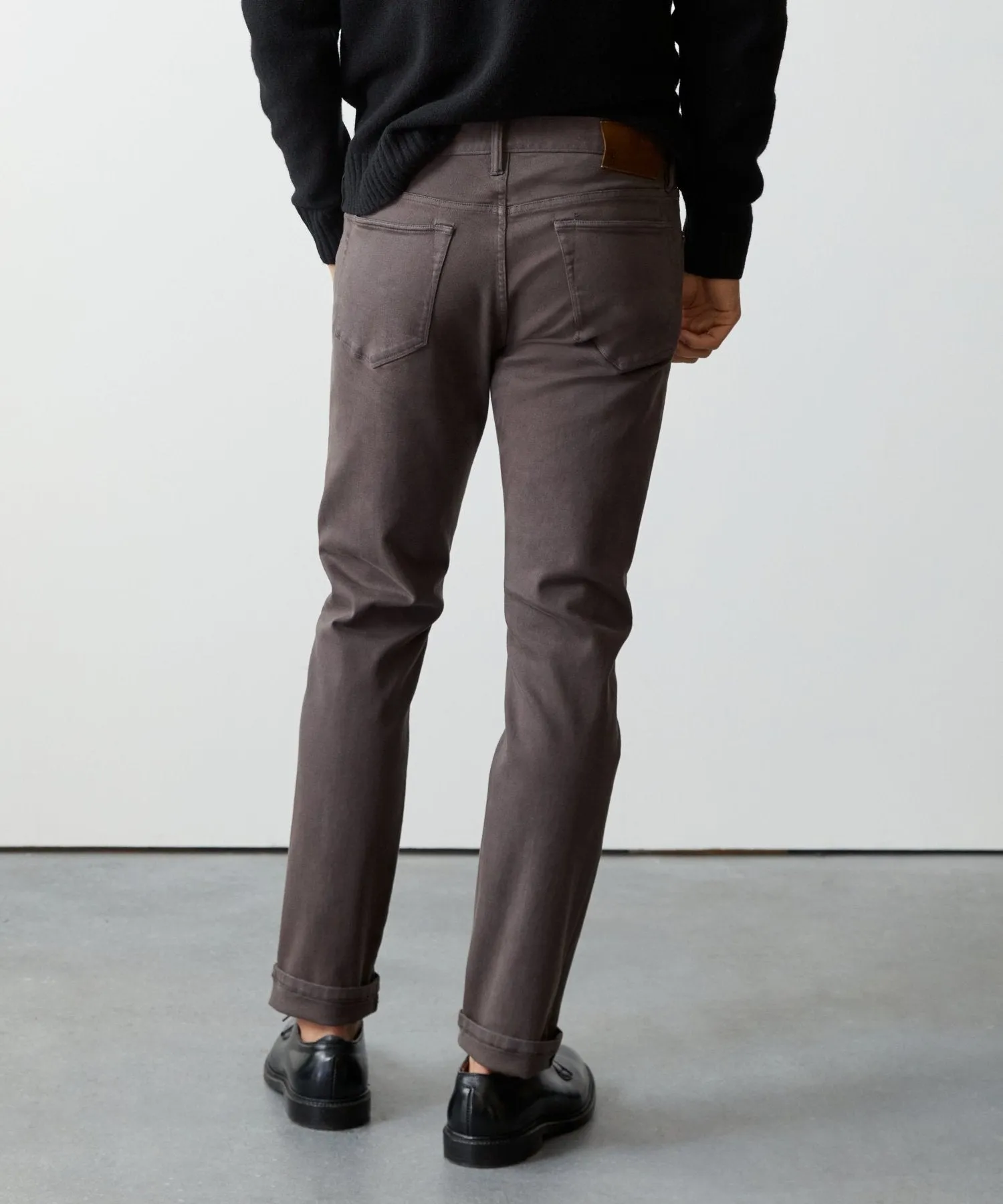 Slim Fit 5-Pocket Chino in Dark Granite