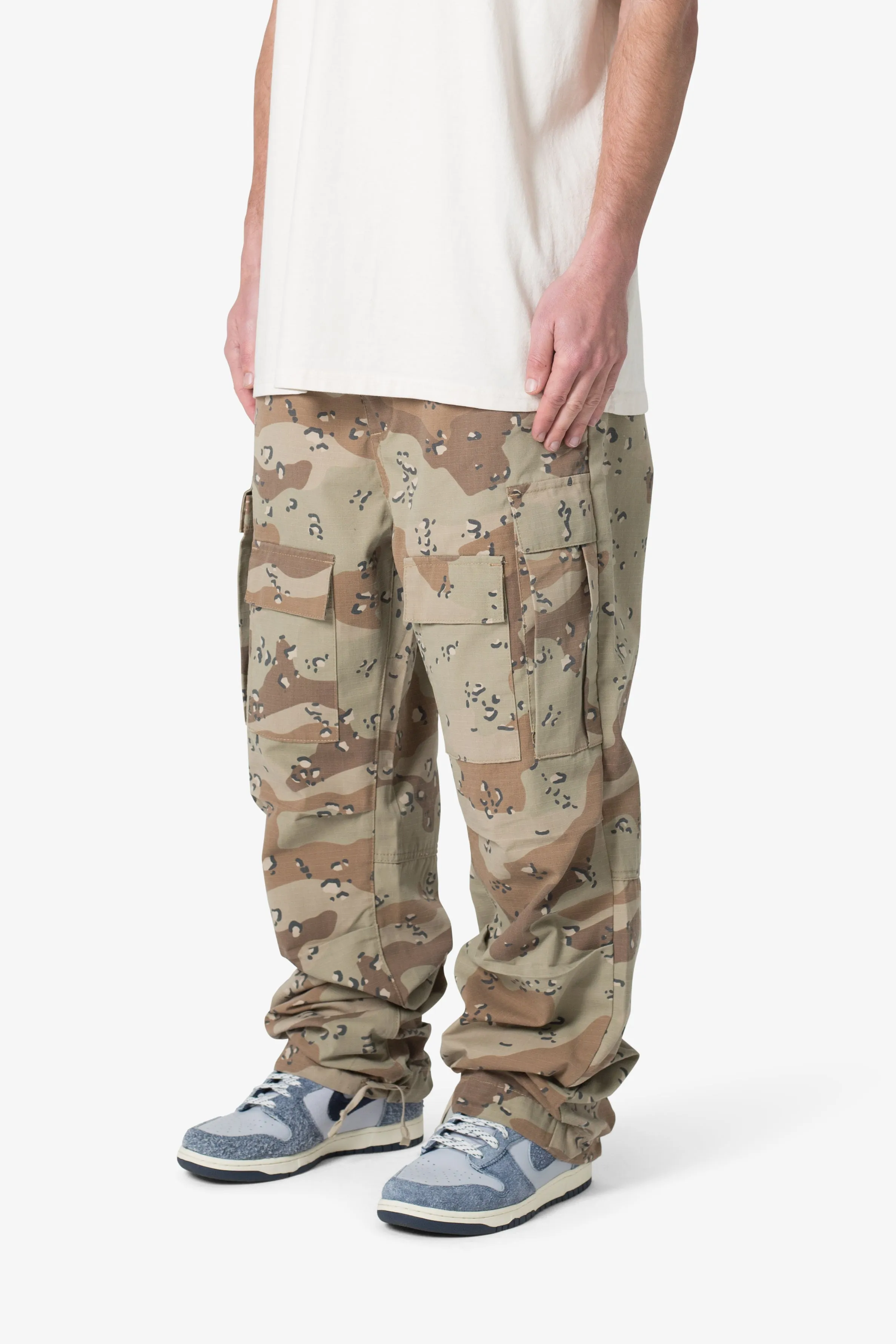 Ultra Baggy Cargo Pants - Desert Camo