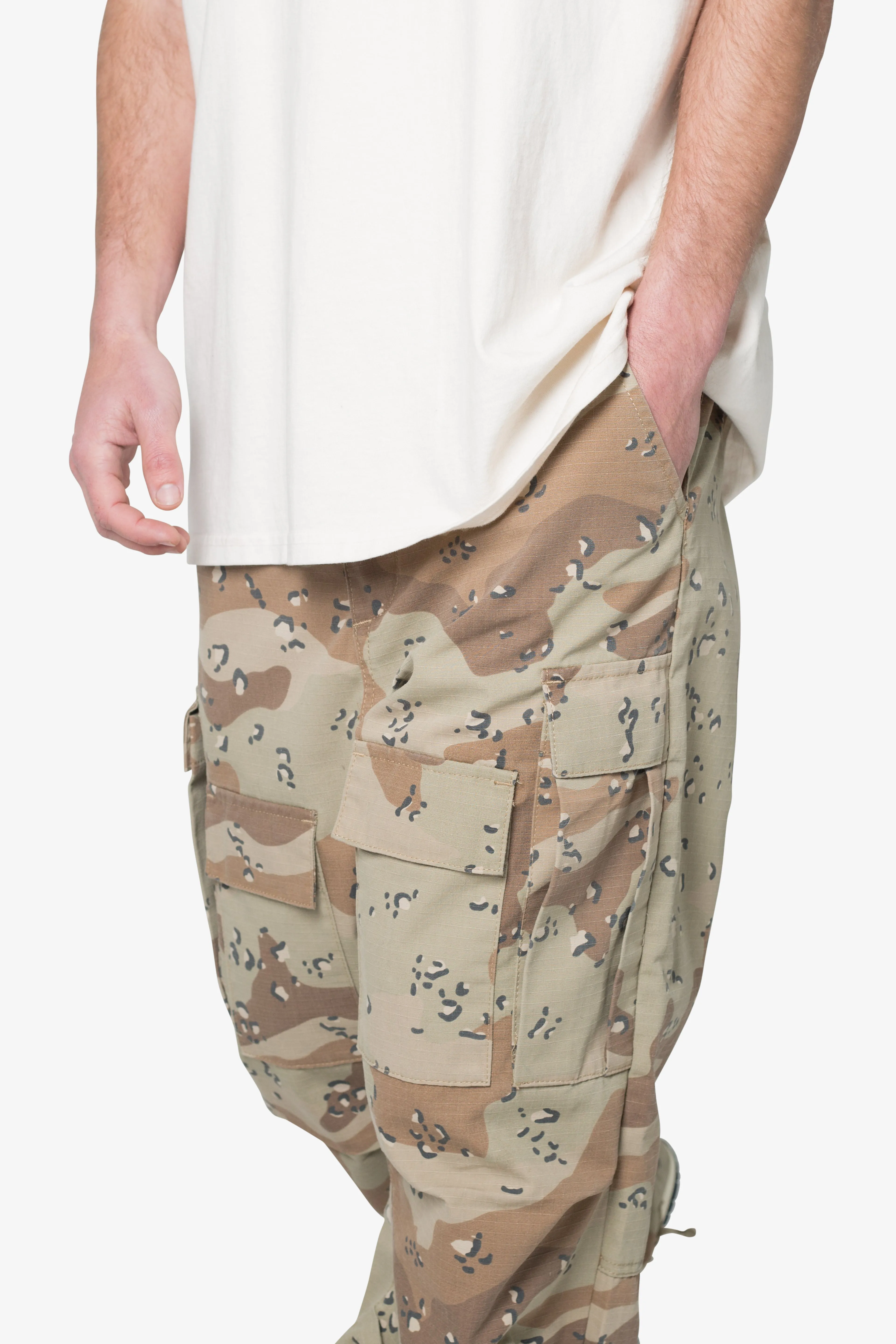 Ultra Baggy Cargo Pants - Desert Camo